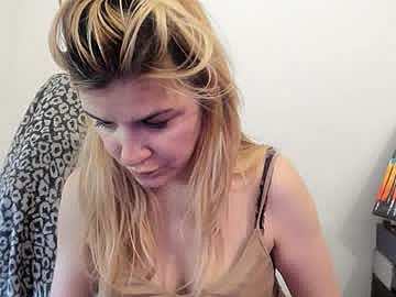 artsyandcraftsy_ image