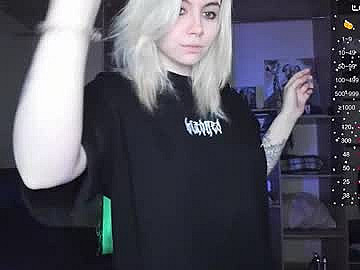 cryptobjgirlv2 image