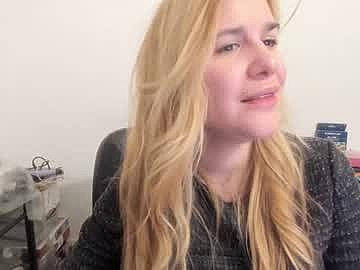 artsyandcraftsy_ image