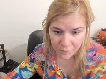 artsyandcraftsy_ image