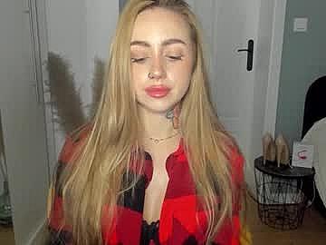 sexy_coralie image