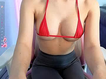 cantfitmybra image