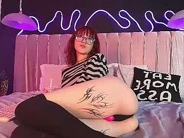 alixx_von_d image