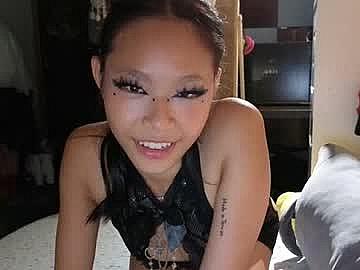 missversatile image